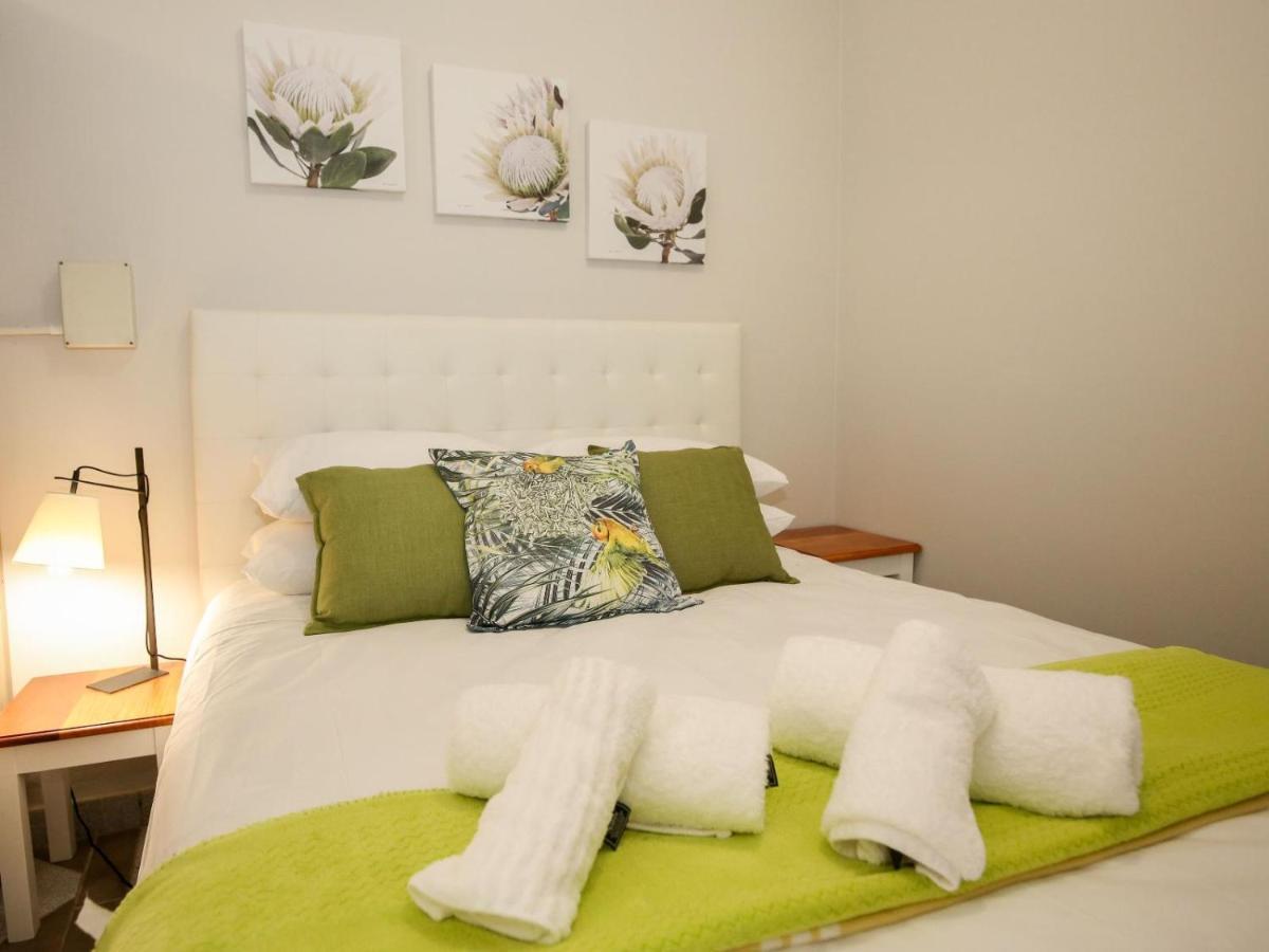 Farm View Guest House Ист-Лондон Экстерьер фото