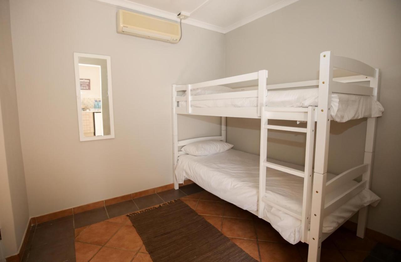 Farm View Guest House Ист-Лондон Экстерьер фото